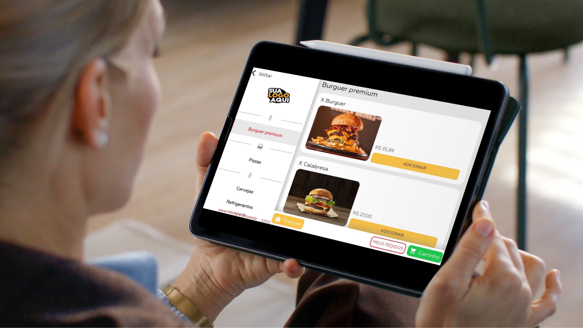2. Tablet Autoatendimento